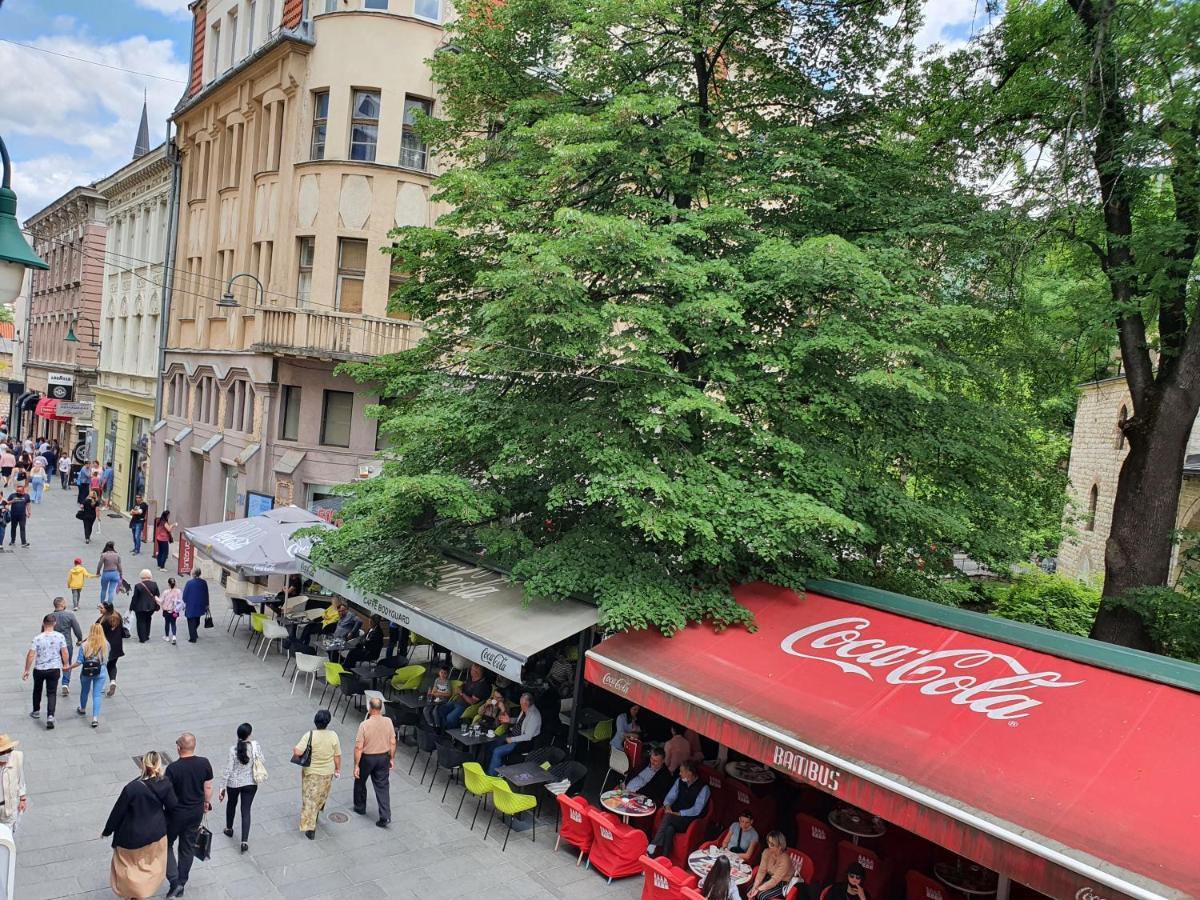 Spacious Tuzlaks Apartments Sarajevo Ferhadija ภายนอก รูปภาพ